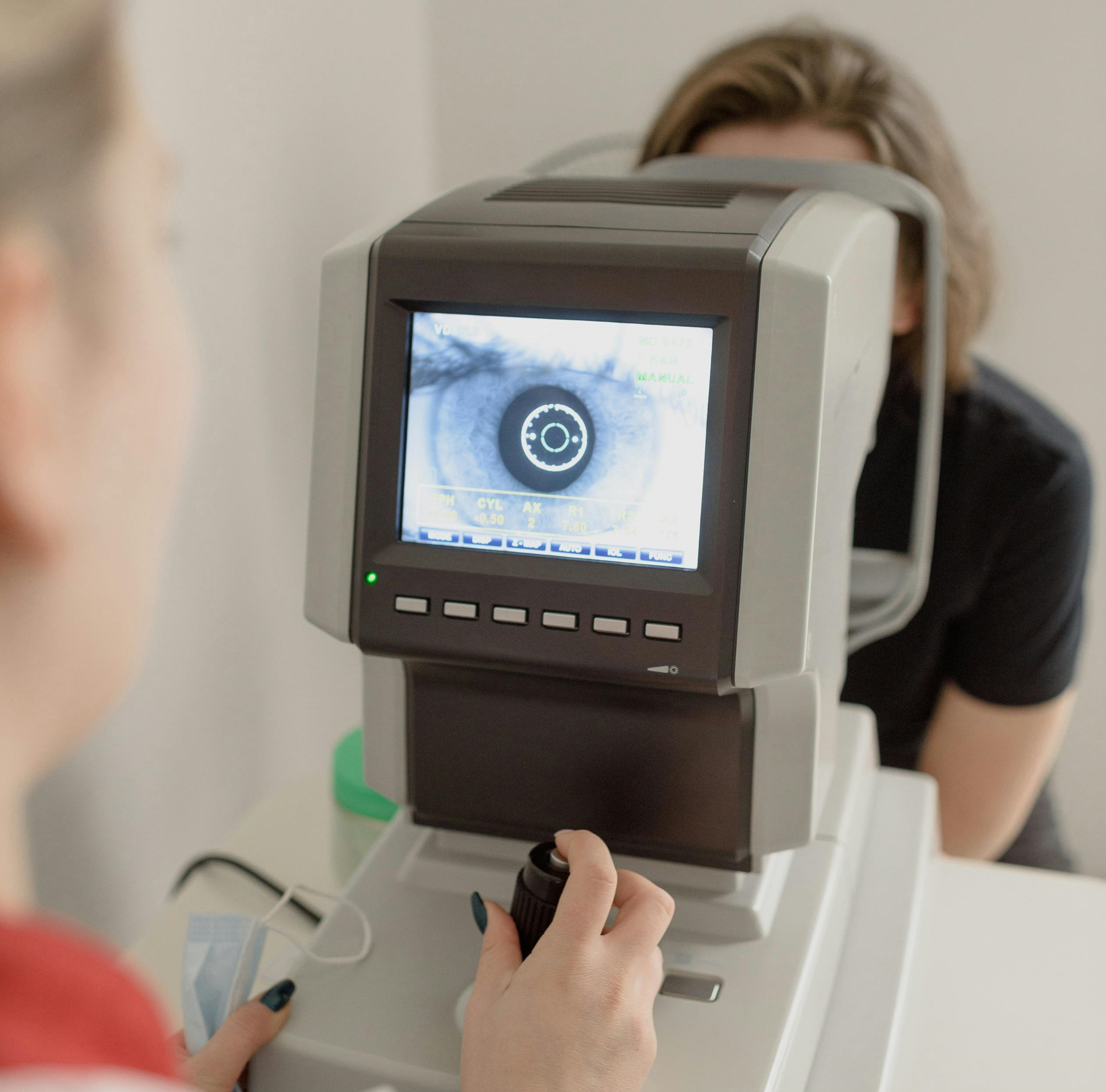 Computerised Eye Testing